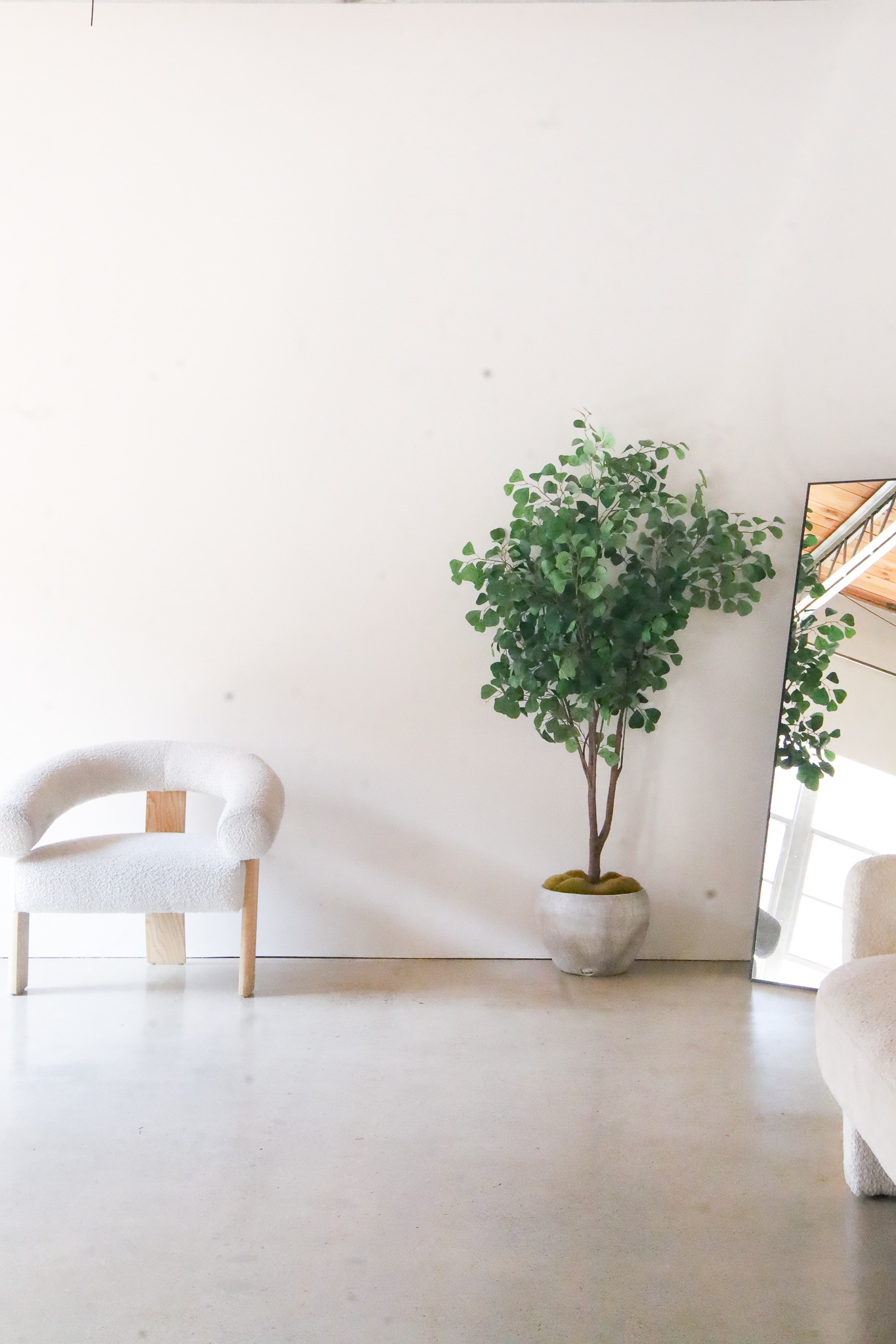 Minimal studio